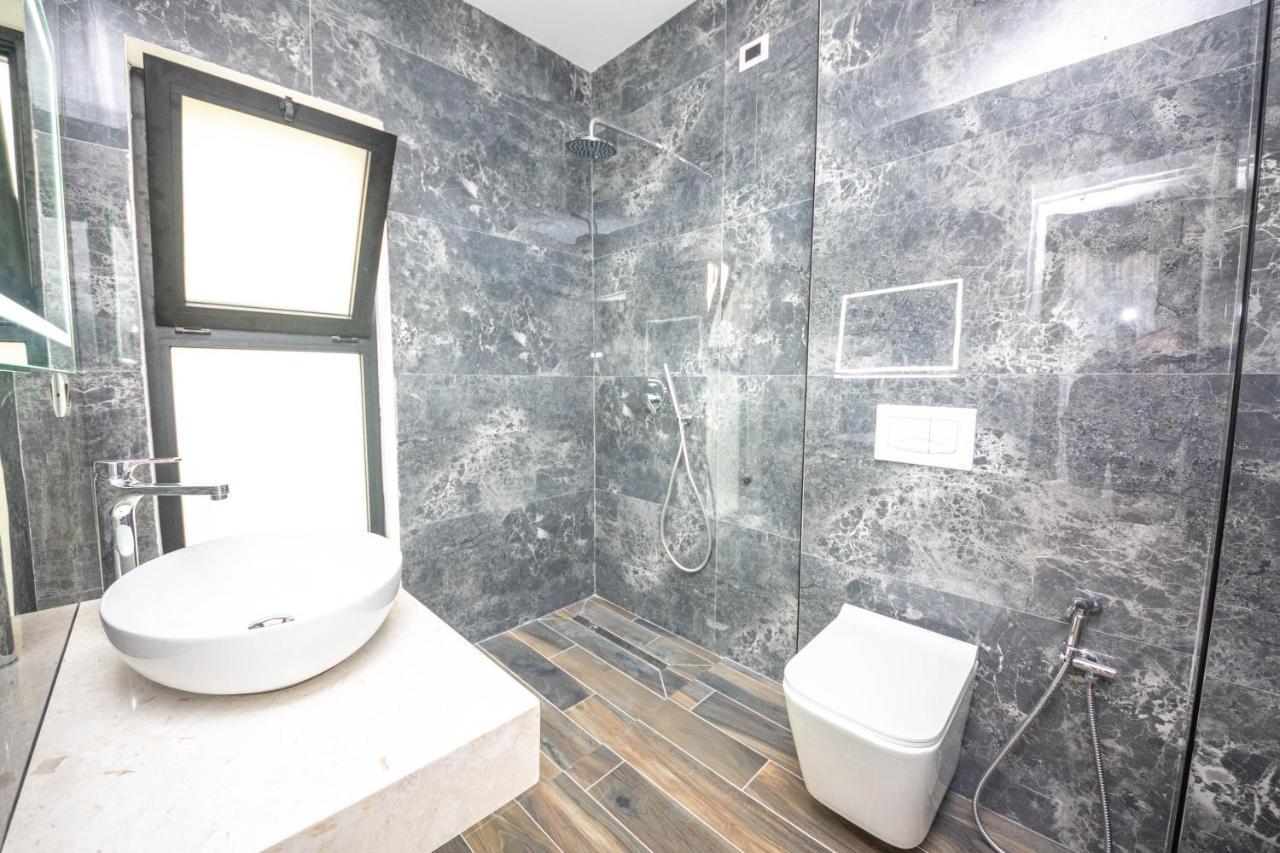Hotel Alion21 Durres Exterior photo