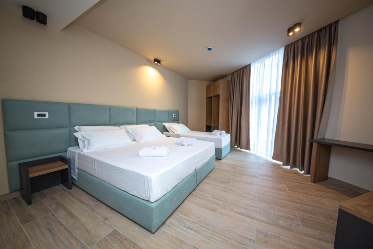Hotel Alion21 Durres Exterior photo