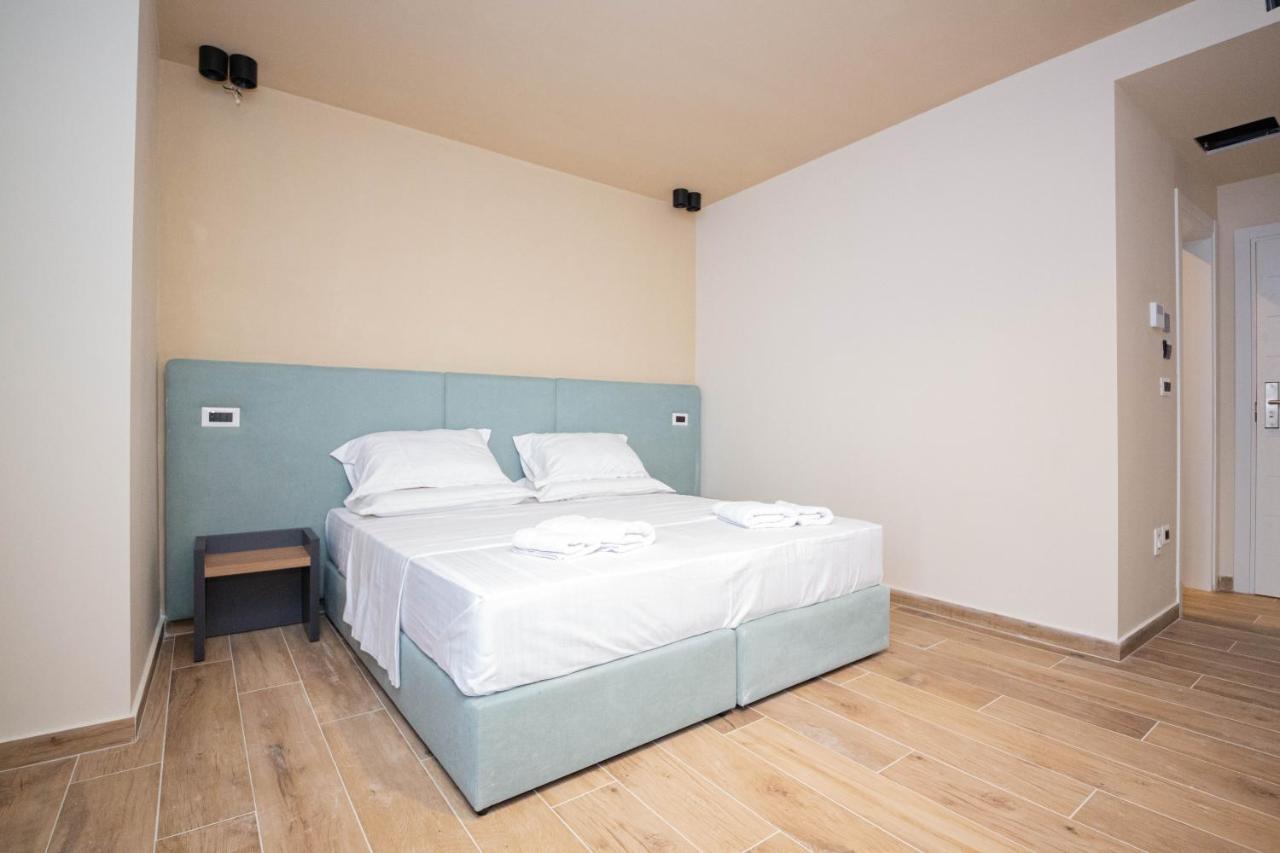 Hotel Alion21 Durres Exterior photo